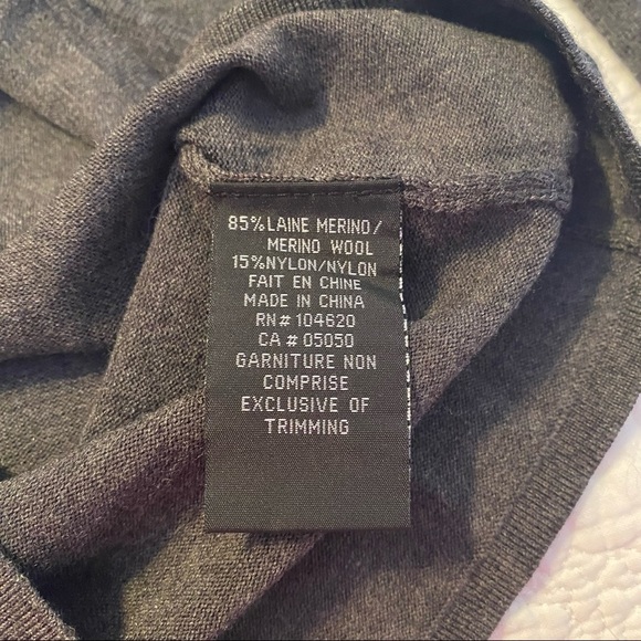 Jacob NWT Merino Wool V-Neck Gray Sweater - XS - Picture 5 of 9